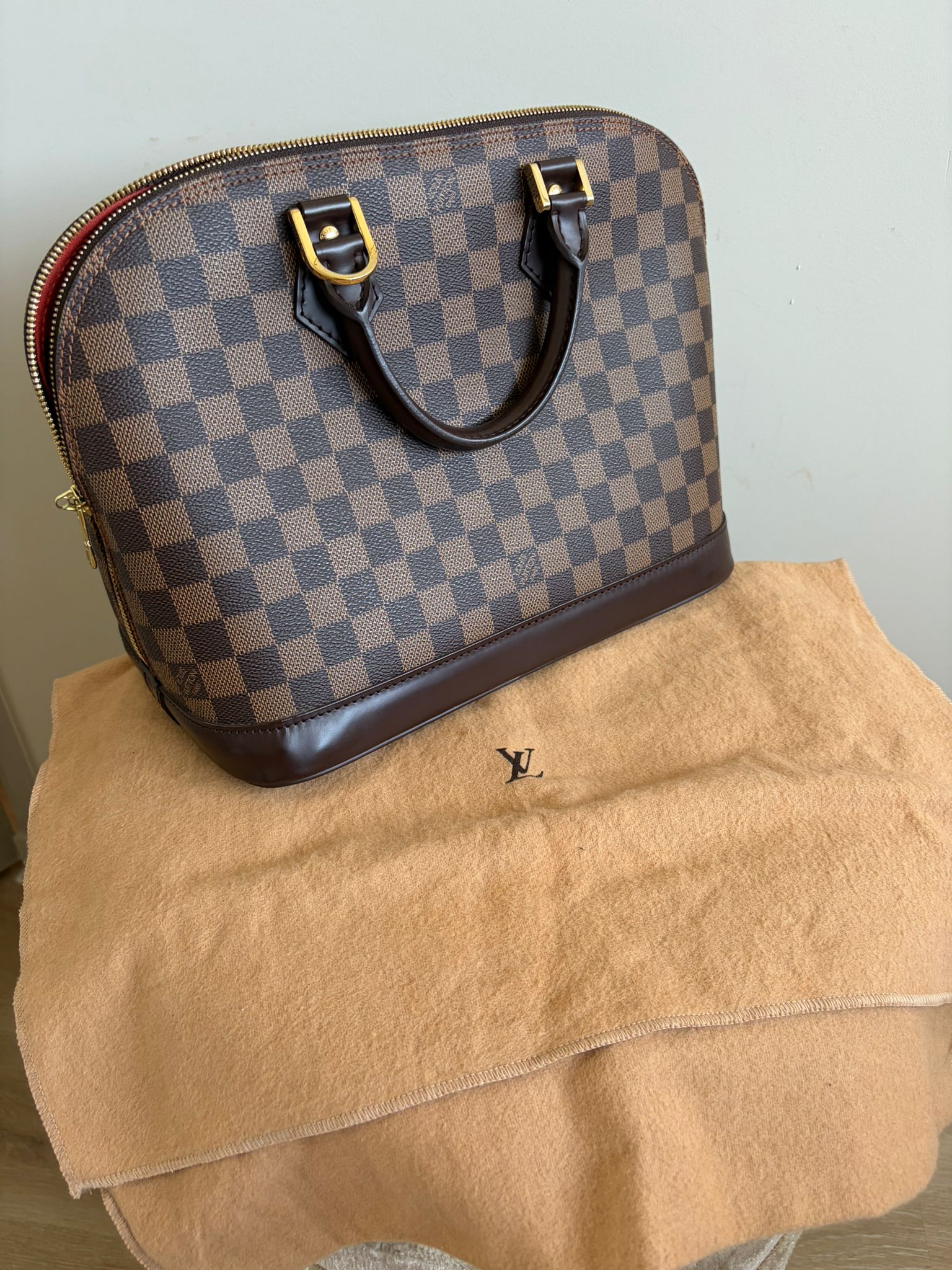 TRE62 - Louis Vuitton Alma PM Damier Ebène - 6