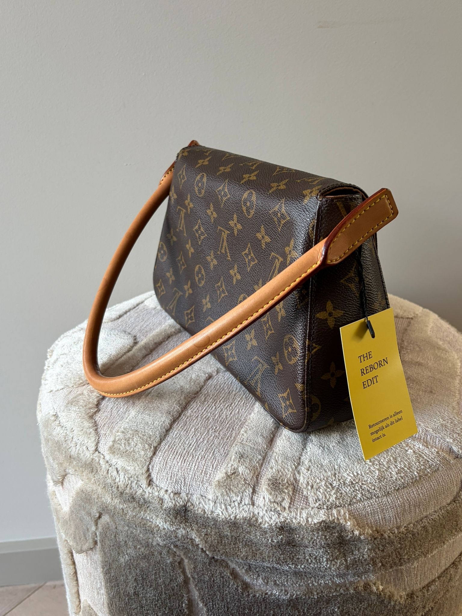 TRE64 - Louis Vuitton Mini Looping - 3
