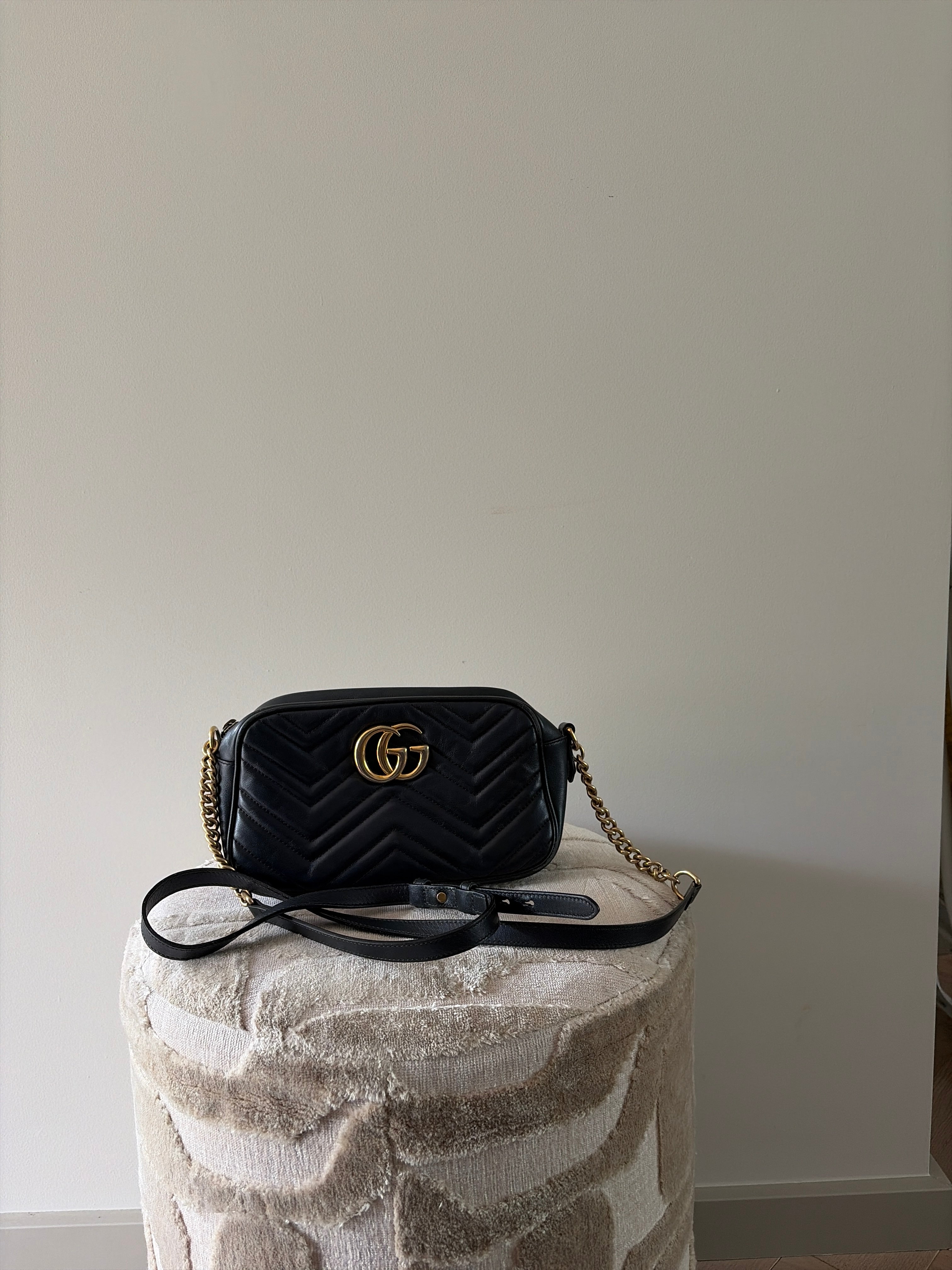 TRE67 - Gucci GG Marmont Small Black - 12
