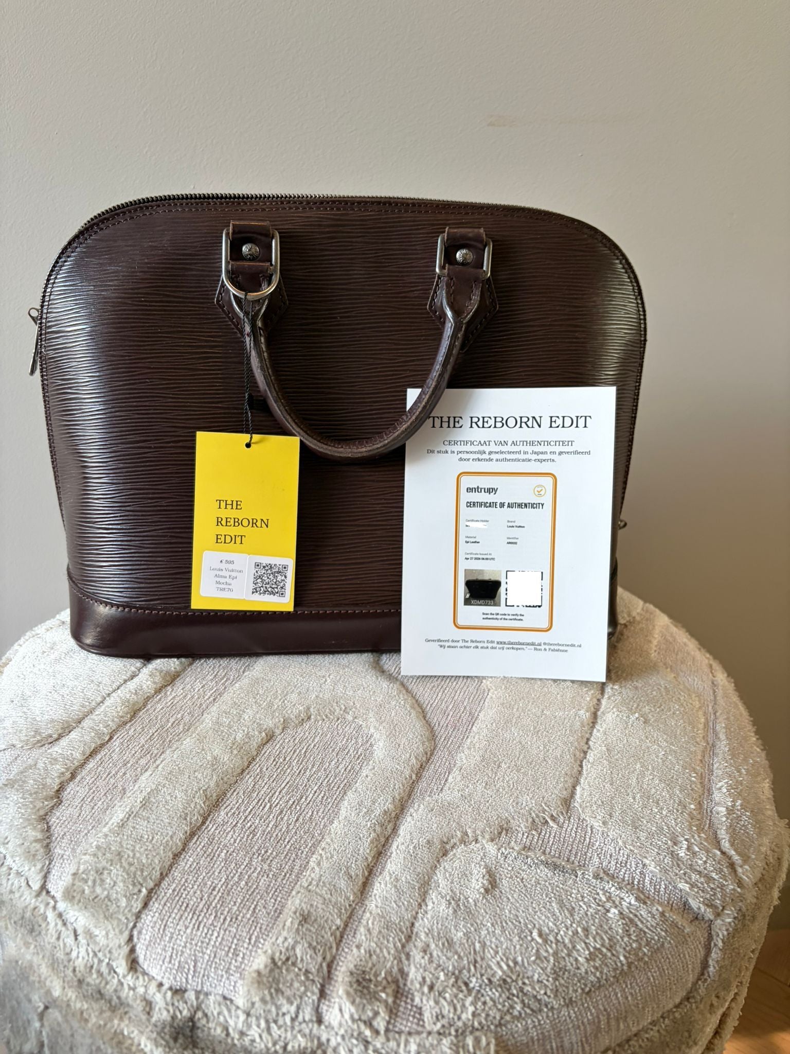 TRE70 - Louis Vuitton Alma Epi Mocha - 1