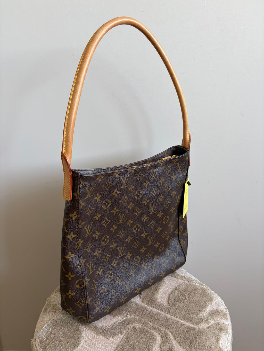 TRE73 - Louis Vuitton Looping GM - 10
