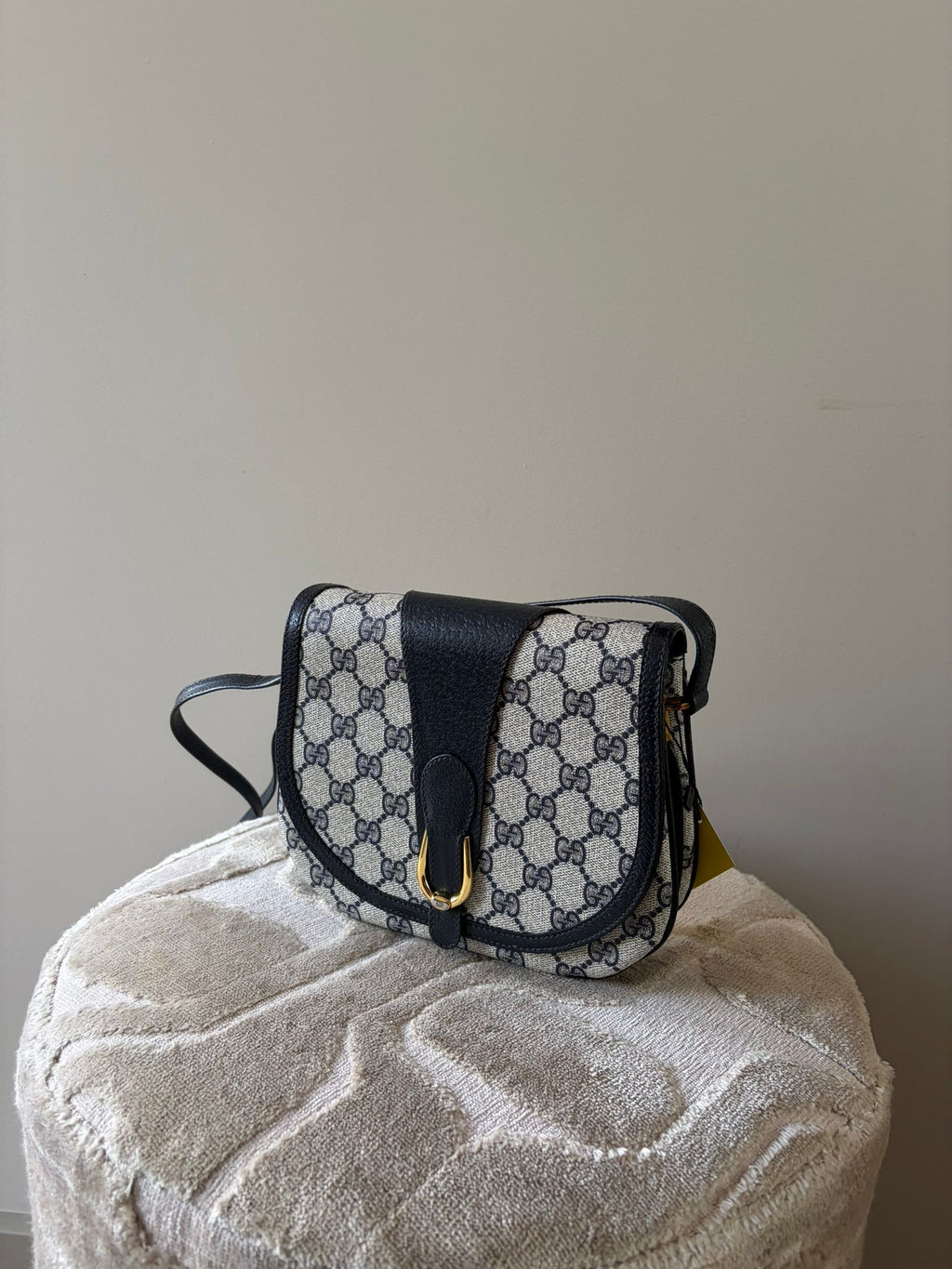 TRE76 - Gucci GG Canvas Shoulder bag PVC - 1
