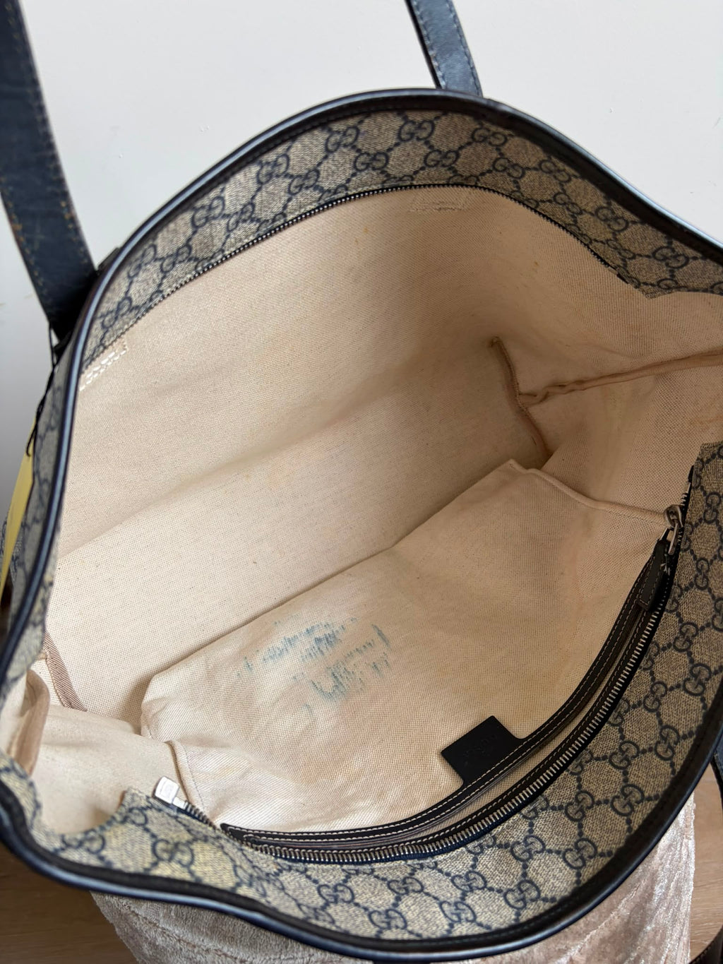 TRE81 - Gucci GG Supreme tote bag black beige PVC - 7