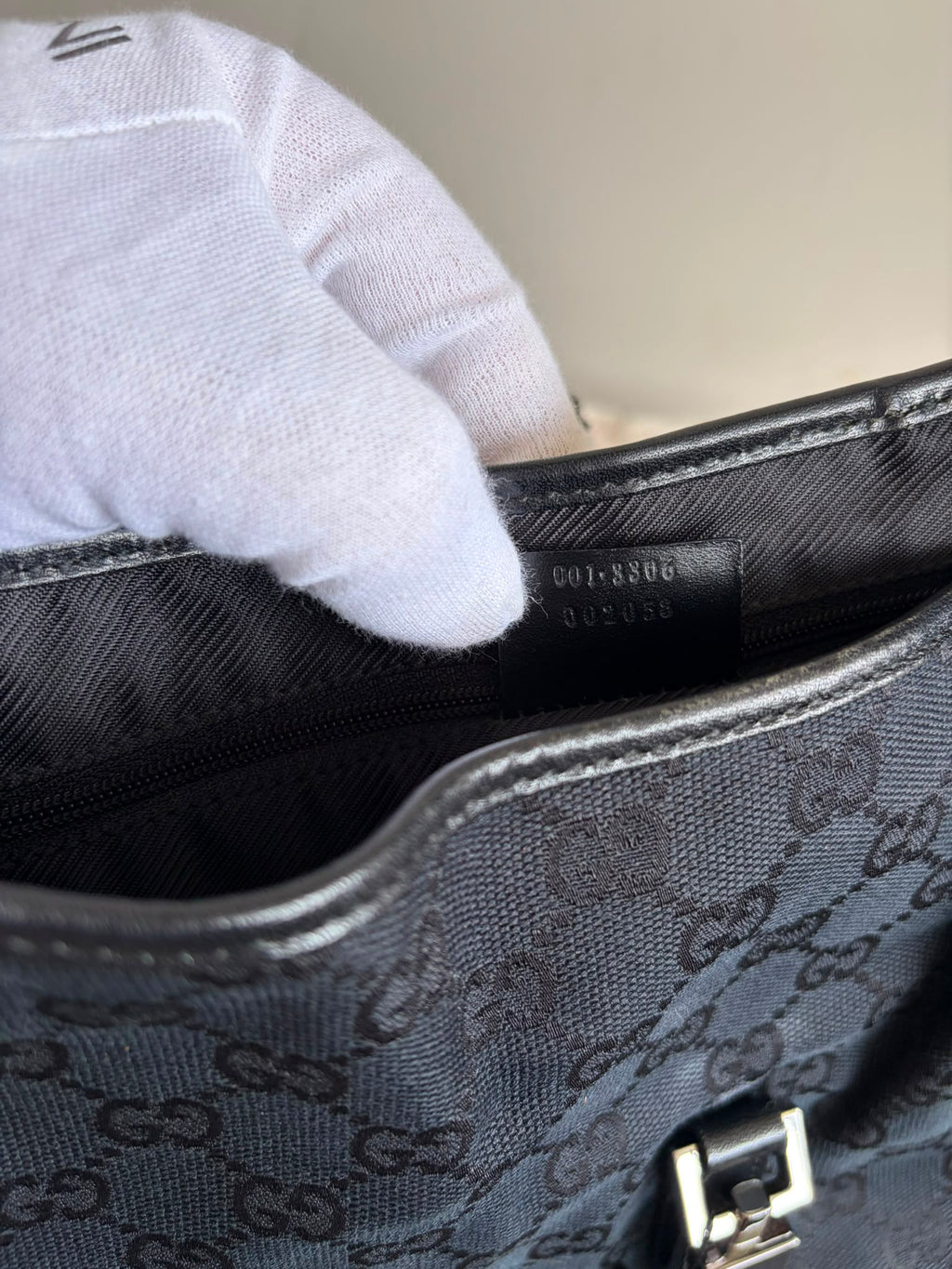 Gucci Jackie Black