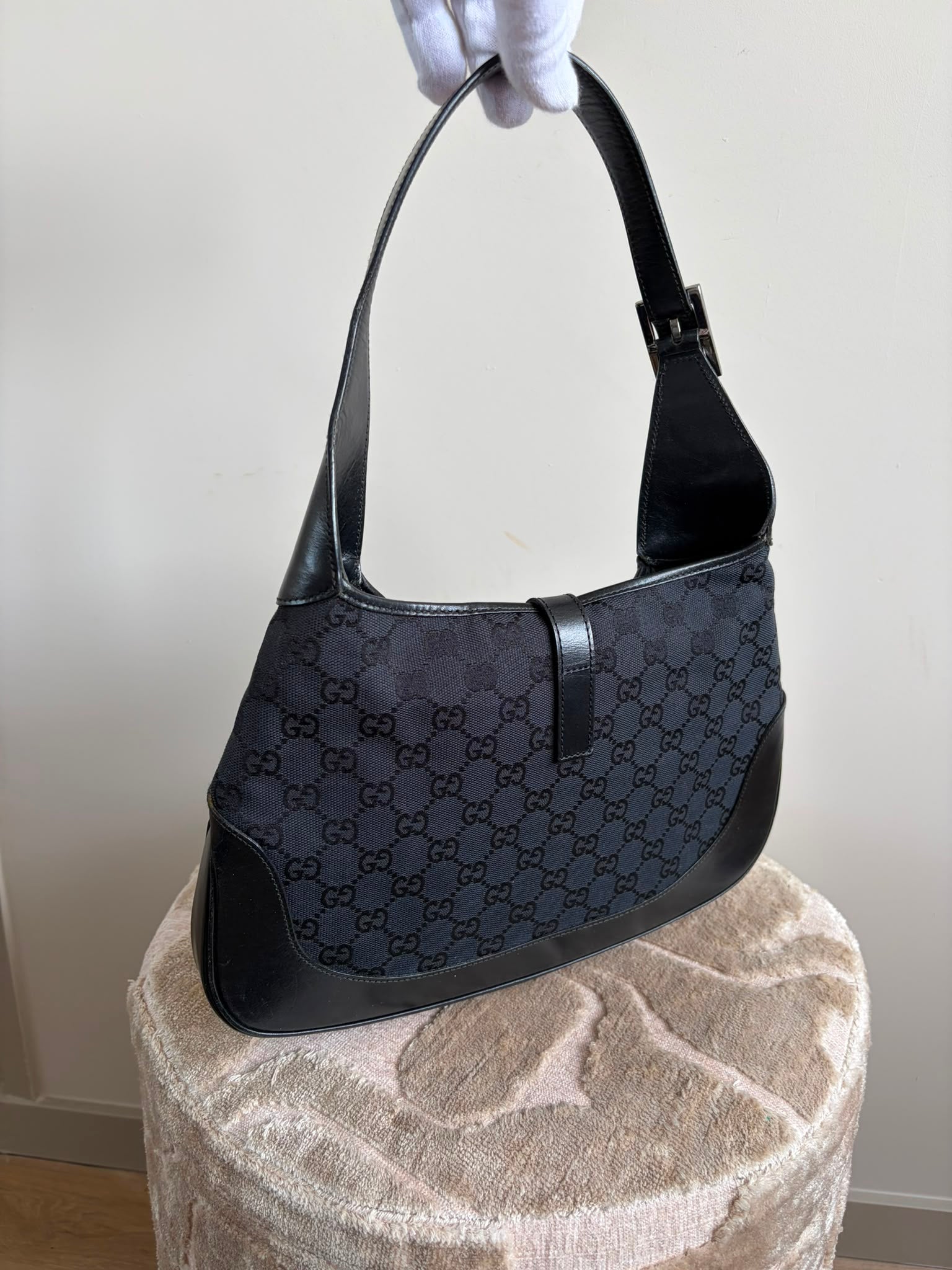 Gucci Jackie Black