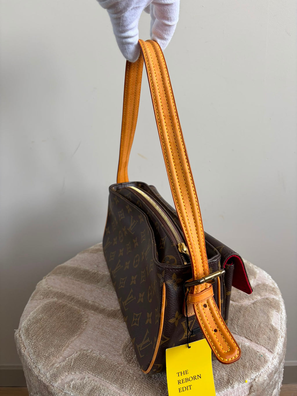 TRE83 - Louis Vuitton Vivacite MM - 5