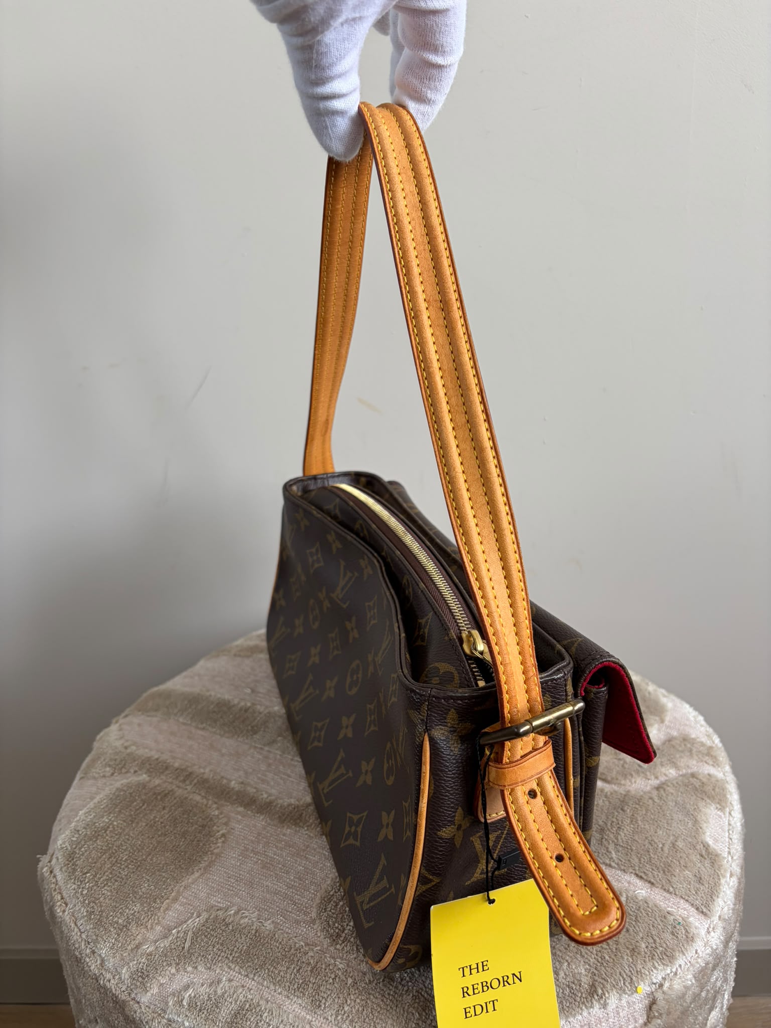 TRE83 - Louis Vuitton Vivacite MM - 5