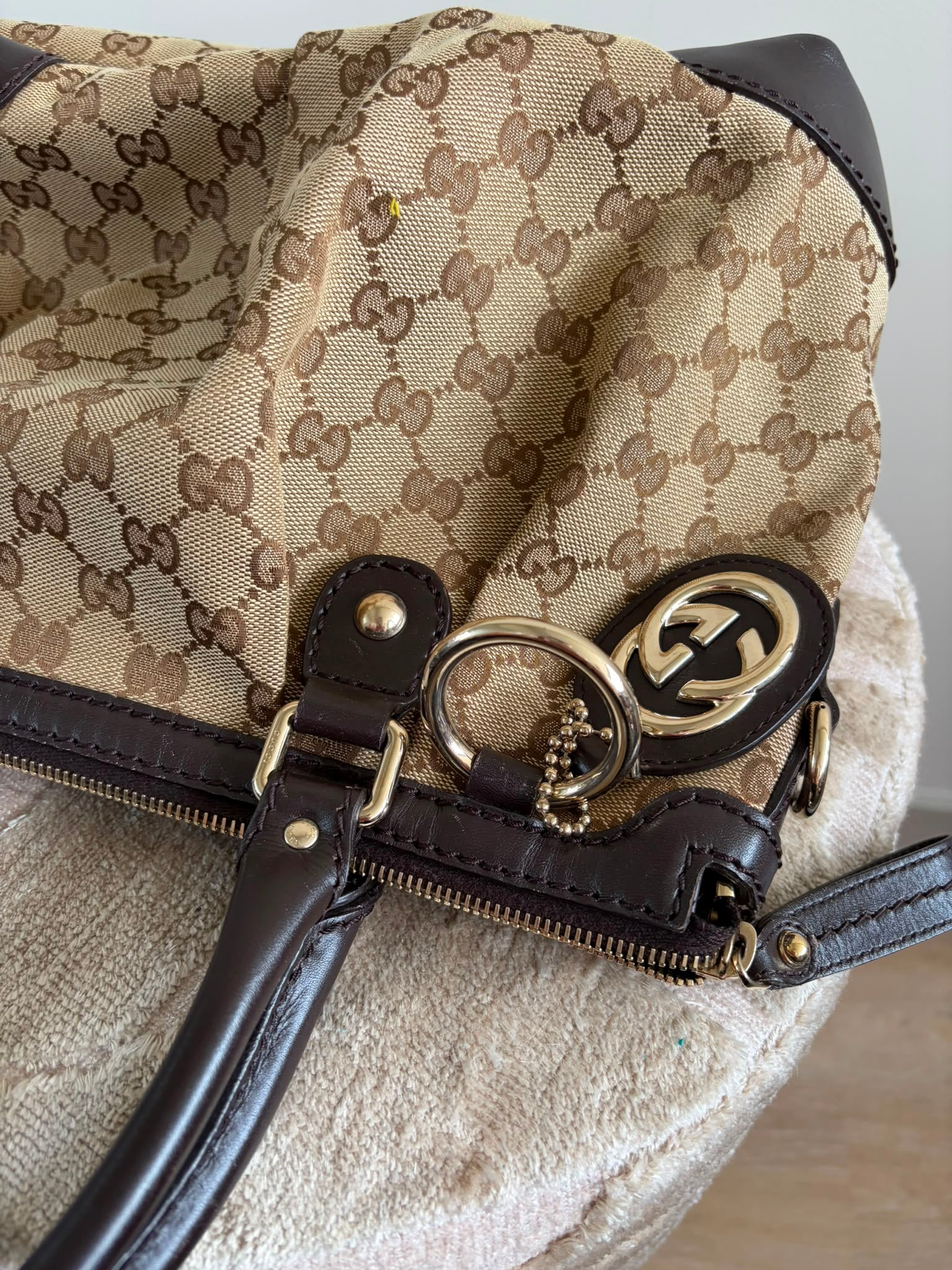 TRE93 - Gucci Sukey beige - 11