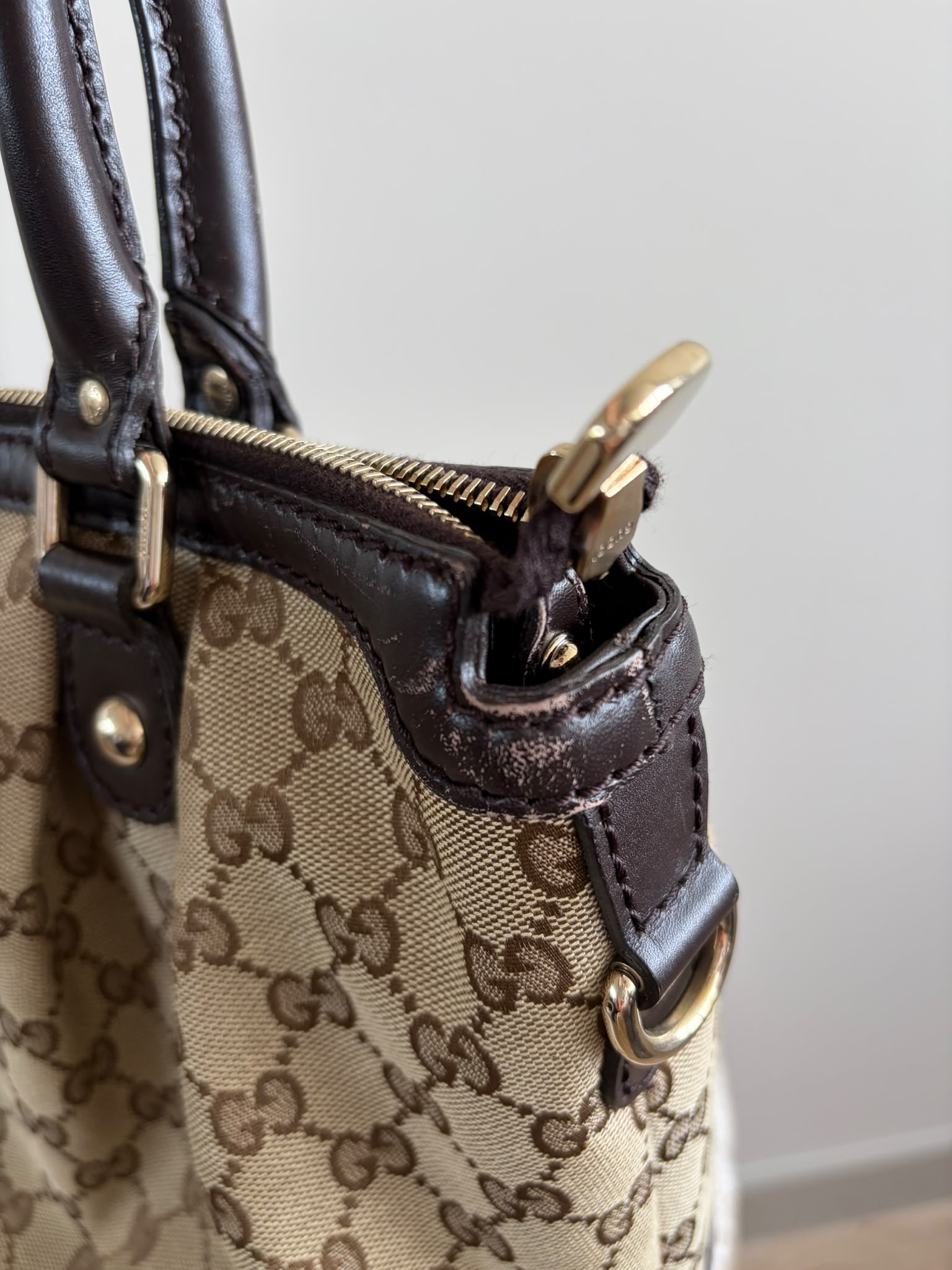 TRE93 - Gucci Sukey beige - 2