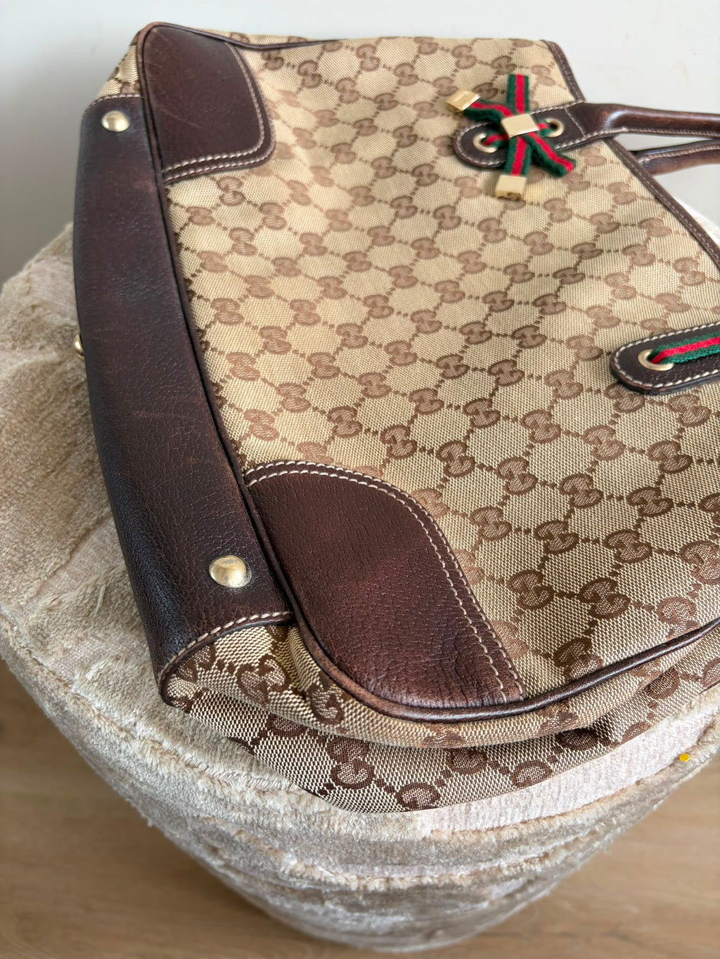 TRE94 - Gucci Pretty GG Canvas Web Sherry Line - 11