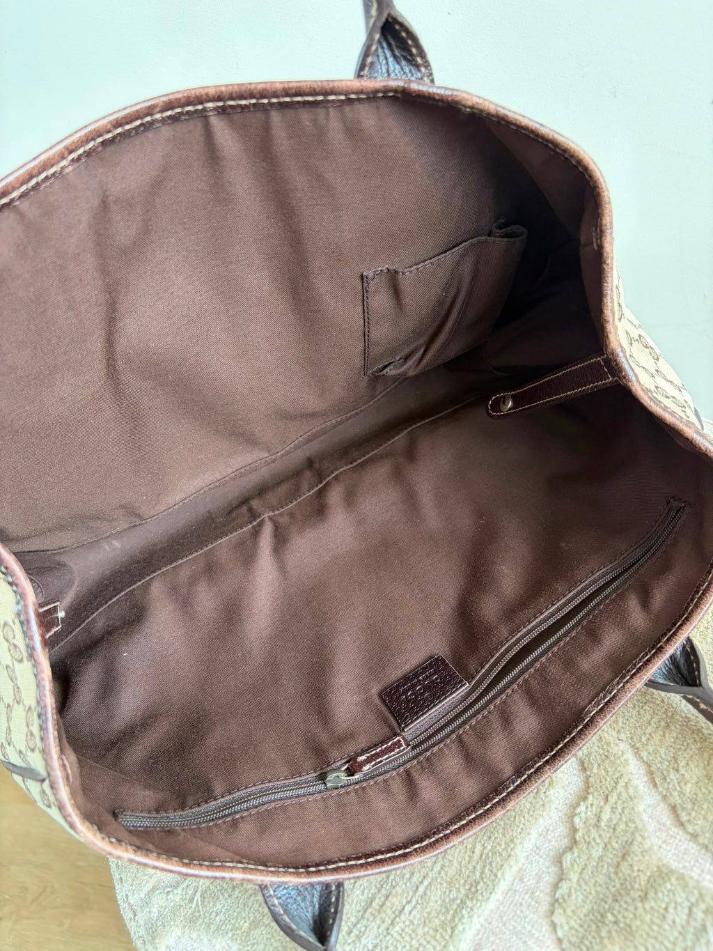 TRE94 - Gucci Pretty GG Canvas Web Sherry Line - 14