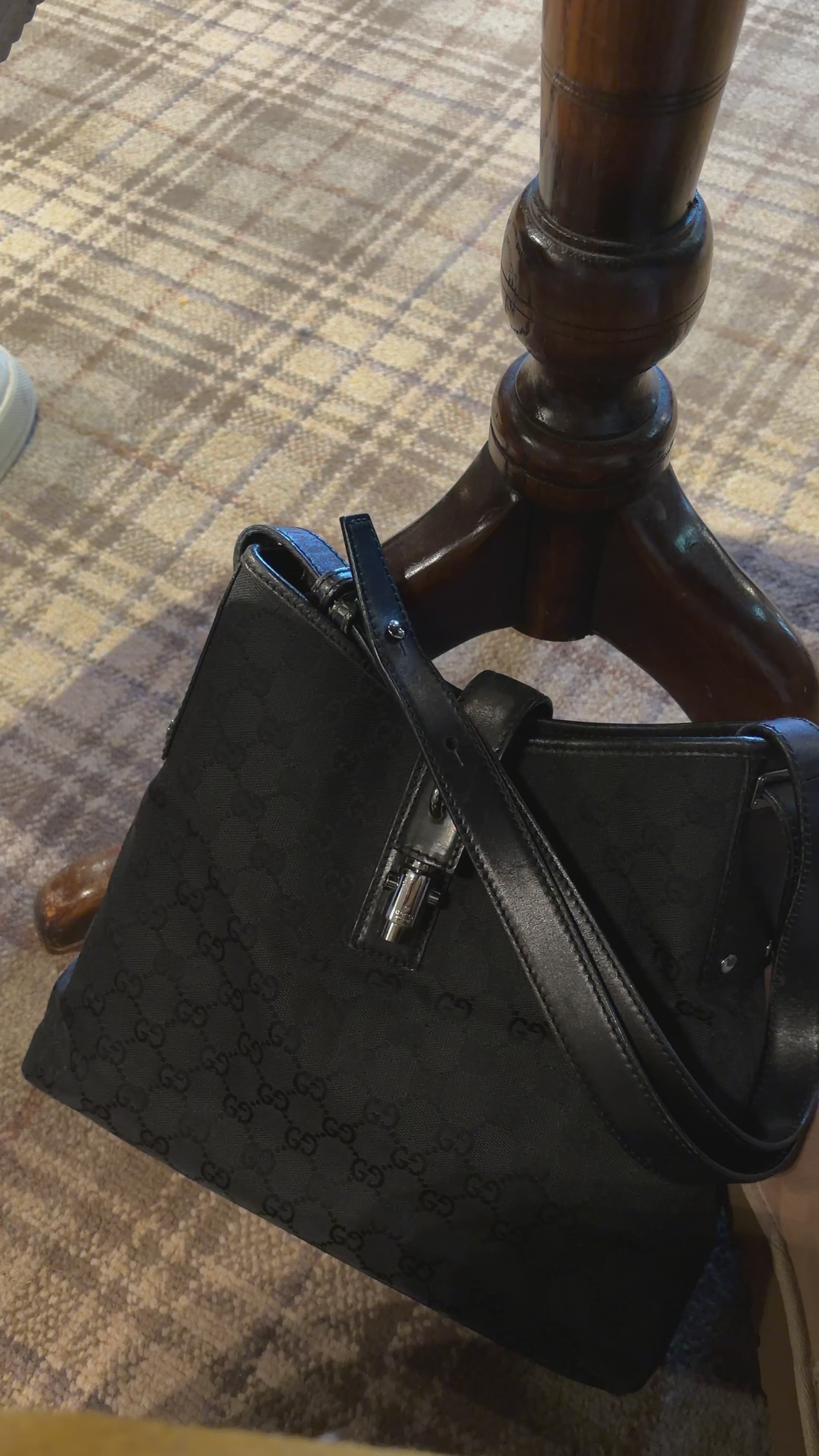 Gucci Jackie Black - Sfeervideo